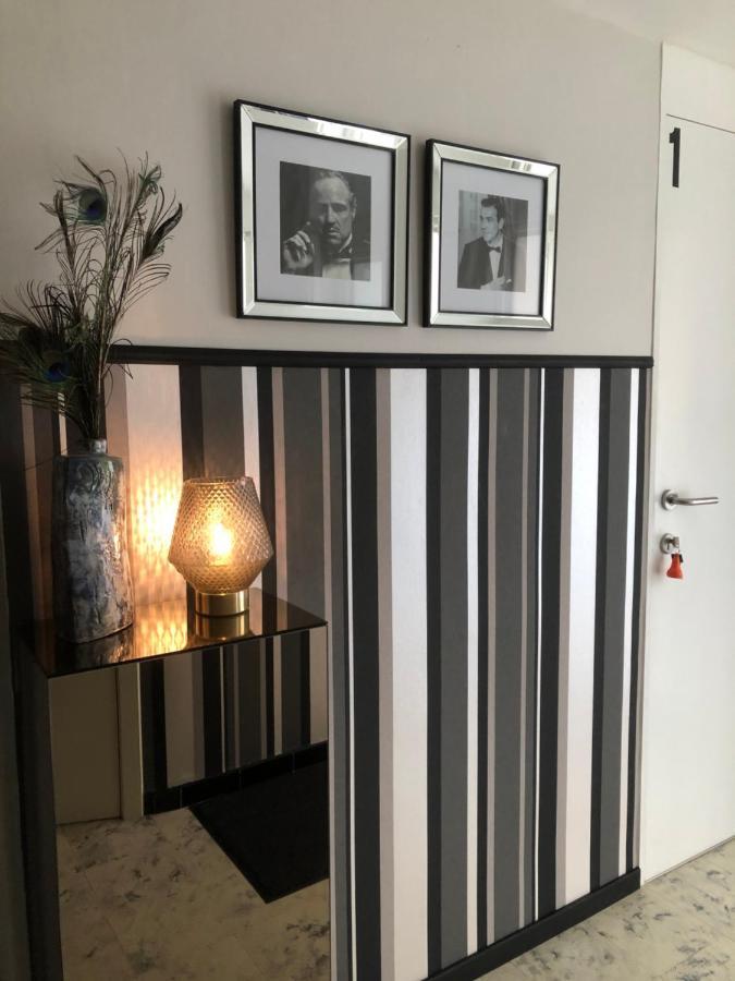 Guesthouse Poppies , Free Parking Ostend Exterior photo